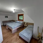 Horská chata U Michala- Neakceptujeme Mlade Partie