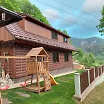 U Michala- Neakceptujeme Mlade Partie * Terchová