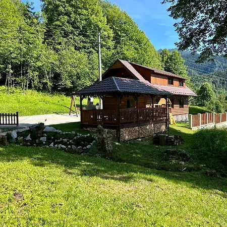 Chalet U Michala- Neakceptujeme Mladé Partie Terchová