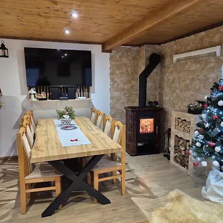 U Michala- Neakceptujeme Mlade Partie