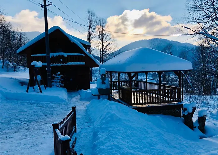 בקתה U Michala- Neakceptujeme Mlade Partie טרצ'ובה