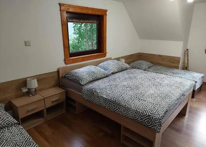 בקתה U Michala- Neakceptujeme Mlade Partie