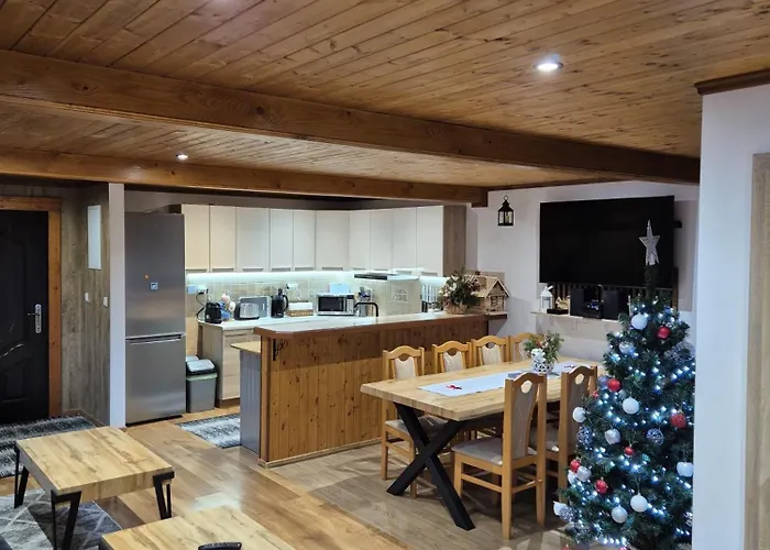 샬레 U Michala- Neakceptujeme Mlade Partie *